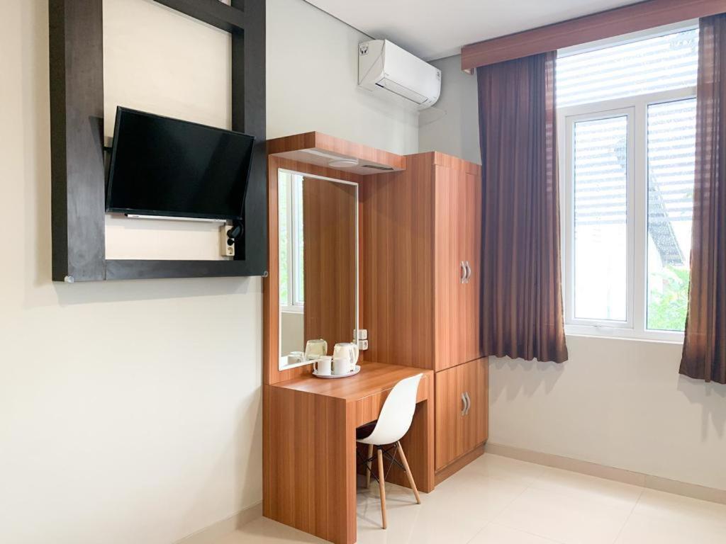 Oyo 2816 Privato Suite Kembaran Exteriör bild